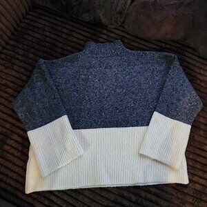 Sweater Japanes Dholic L